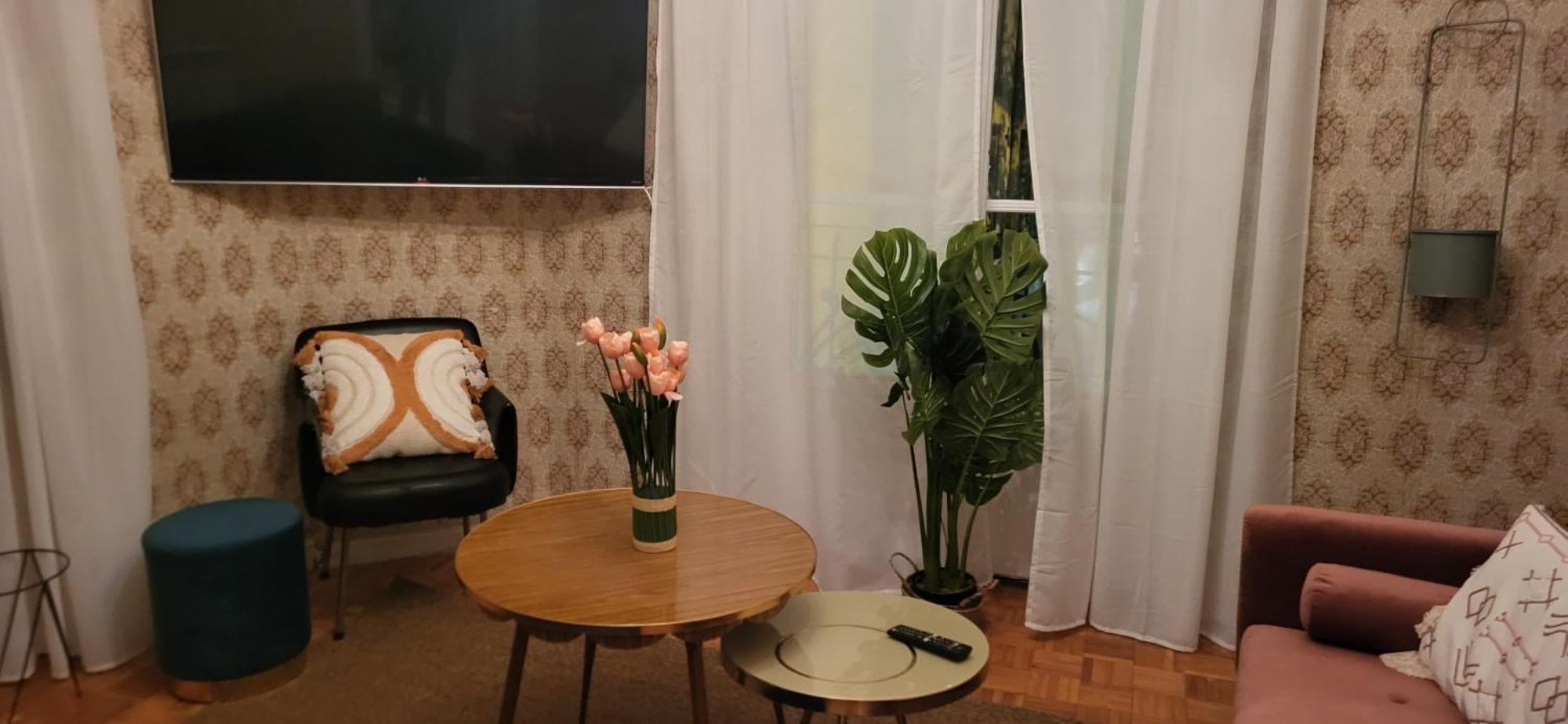 El Balcon De La Plaza. Apartment